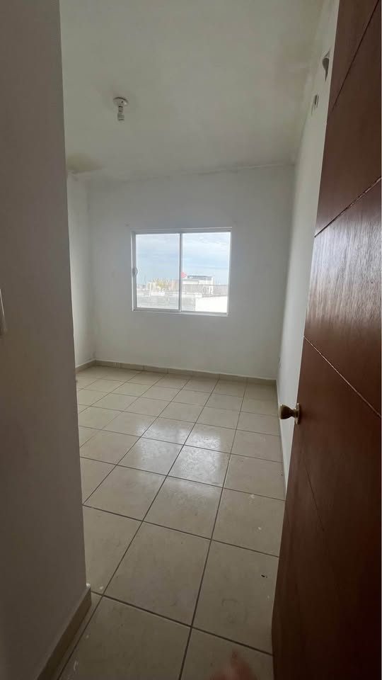 3 habitaciones 2,5 baños - Casa 2