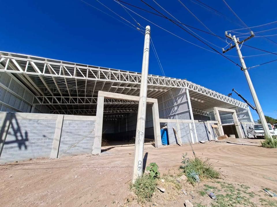 Bodega en renta · 1 000 m² · Durango 3