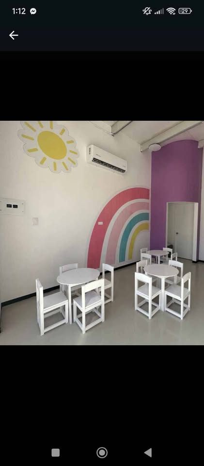 Mesitas y sillitas Montessori 2