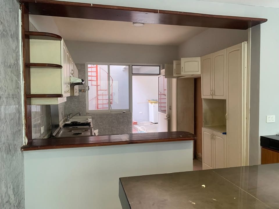 3 habitaciones 3.5 baños Casa 2