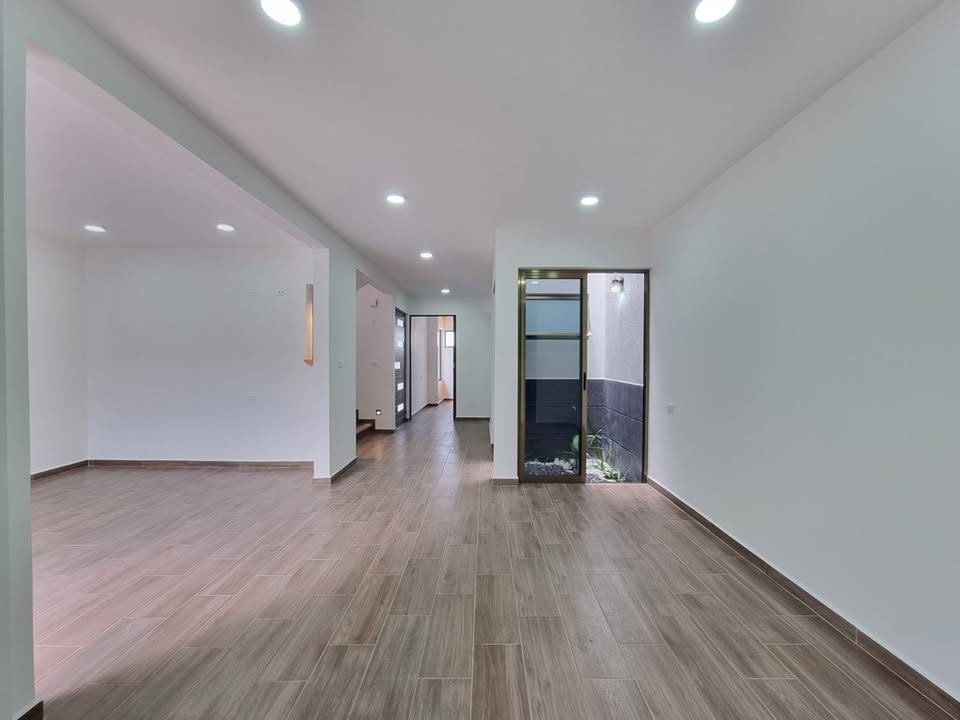 3 habitaciones 3 baños Casa 2
