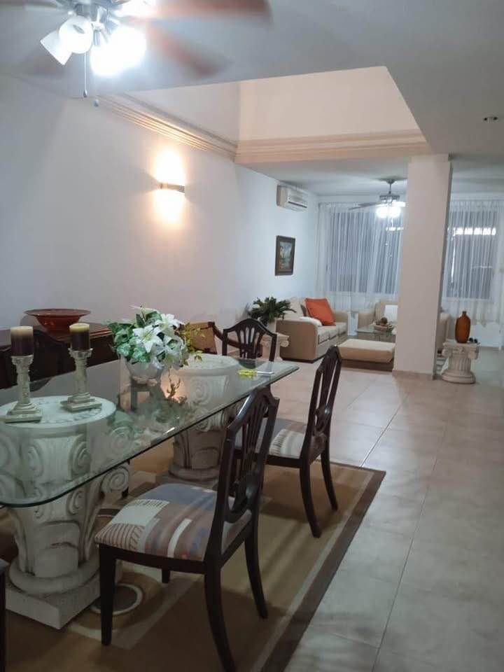 4 habitaciones 4 baños - Casa 2