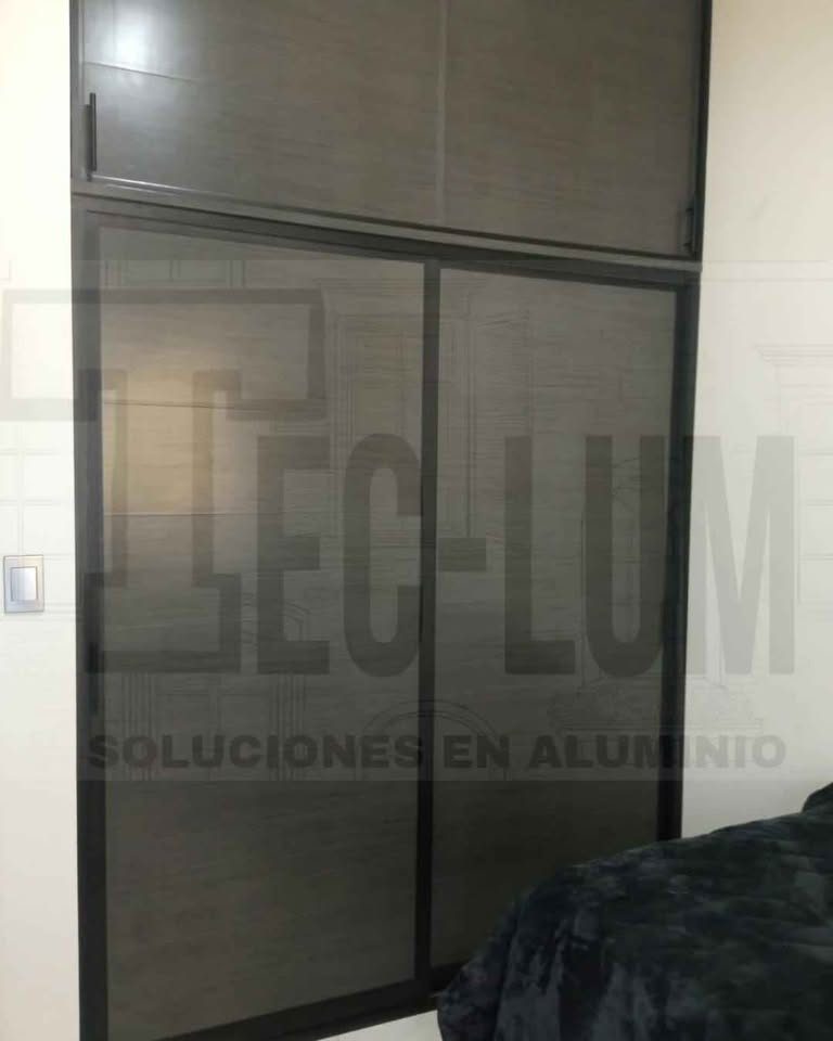 Clóset's , ventanas, canceles para baño. 2