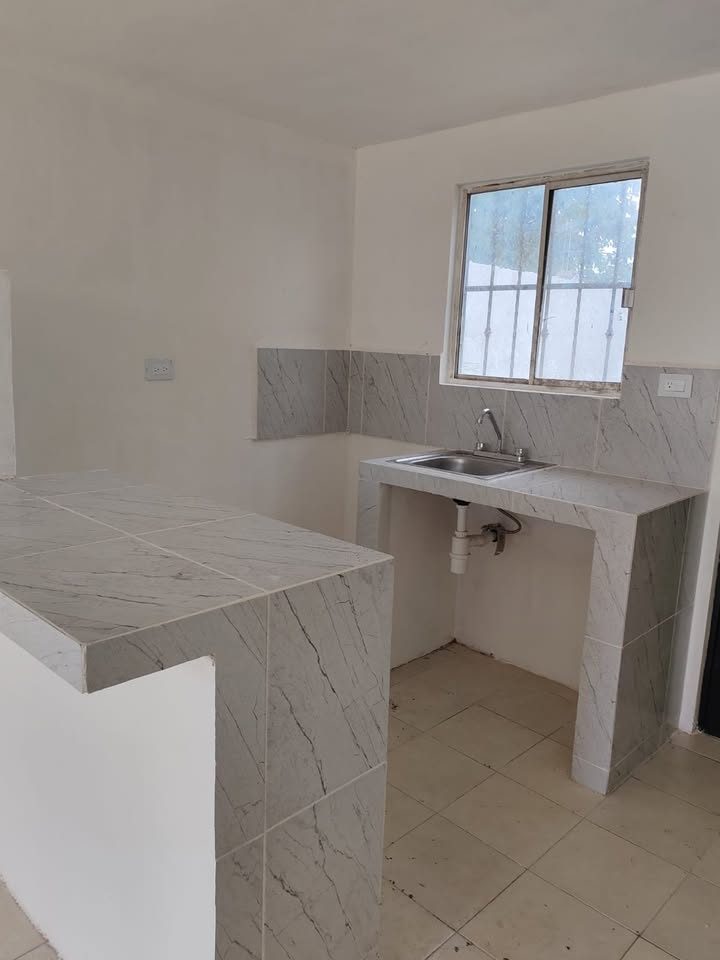 2 habitaciones 1 baño Casa 3