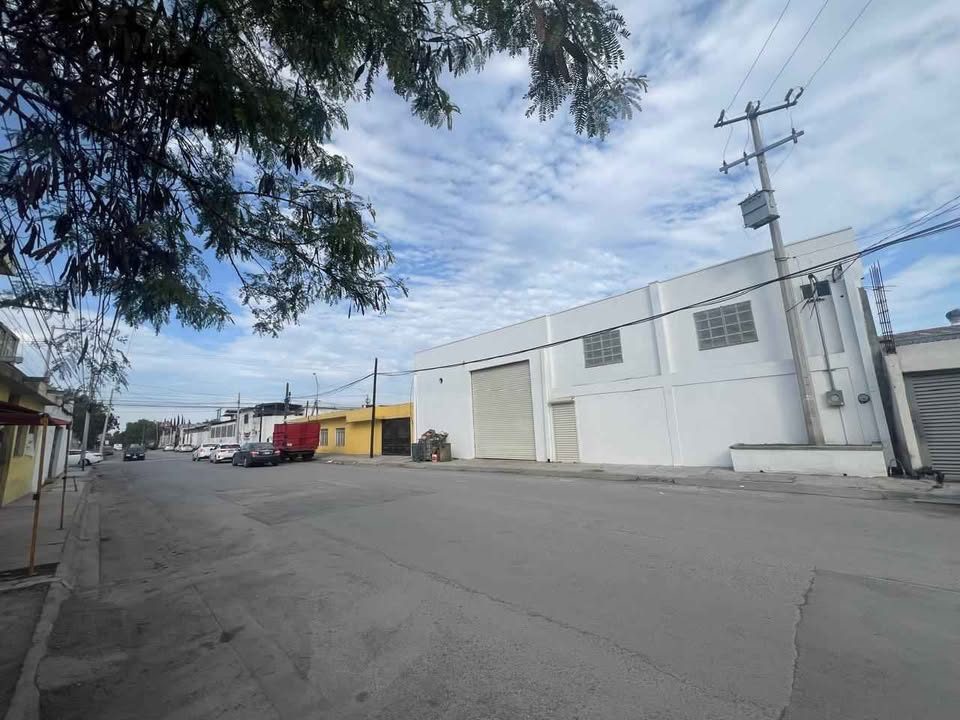 Bodega en renta · 650 m² · Guadalupe 2