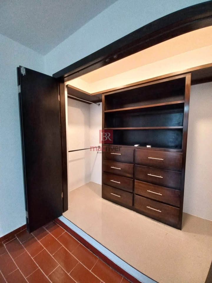 5 habitaciones 4 baños - Casa 2