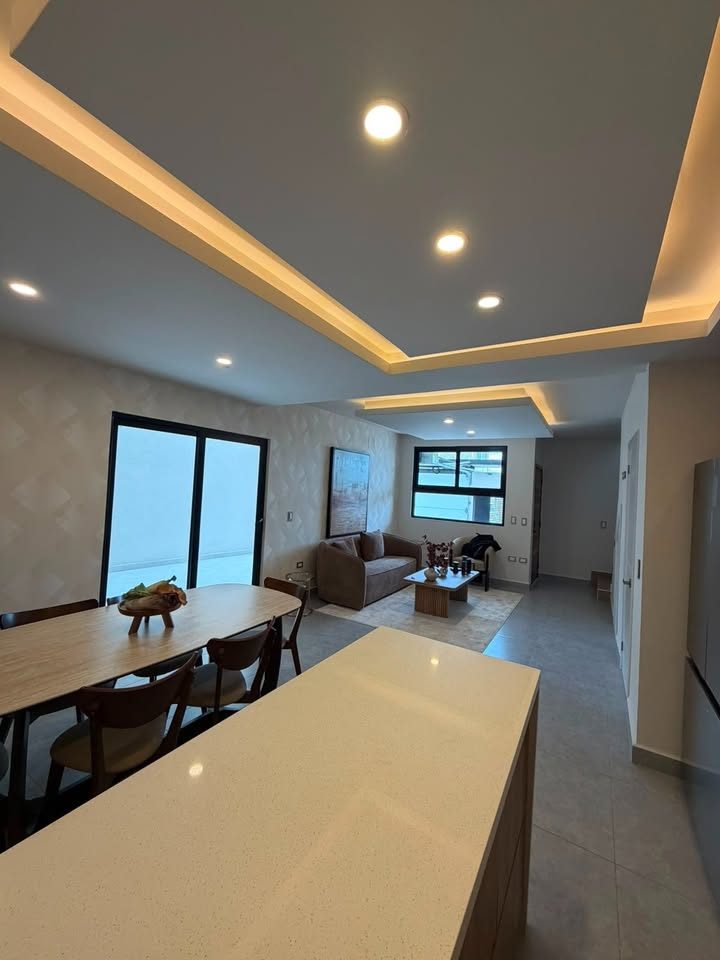 3 habitaciones 2.5 baños Casa 3