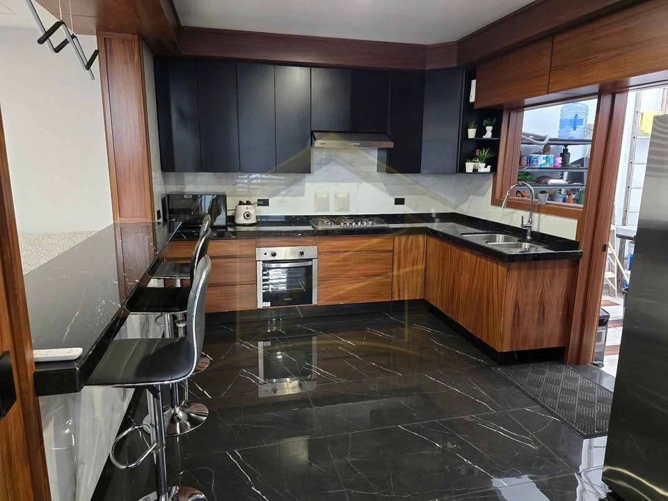 3 habitaciones 6 baños - Casa 2
