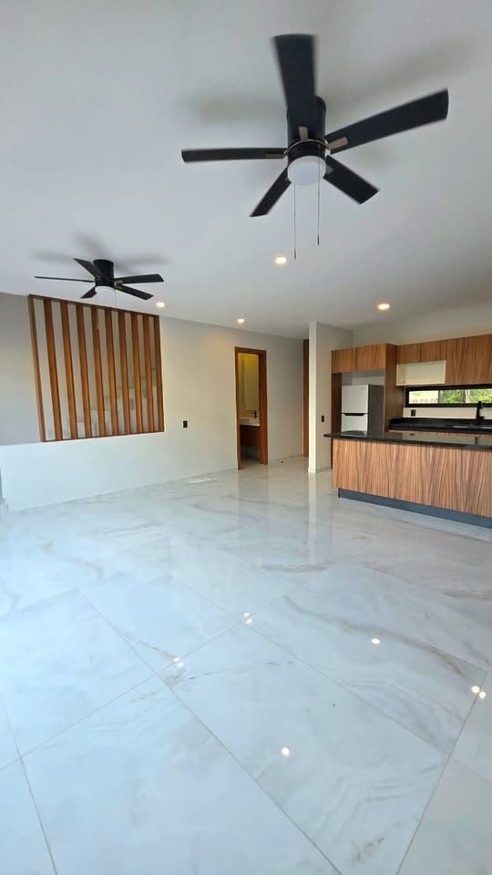 3 habitaciones 2.5 baños Casa 3