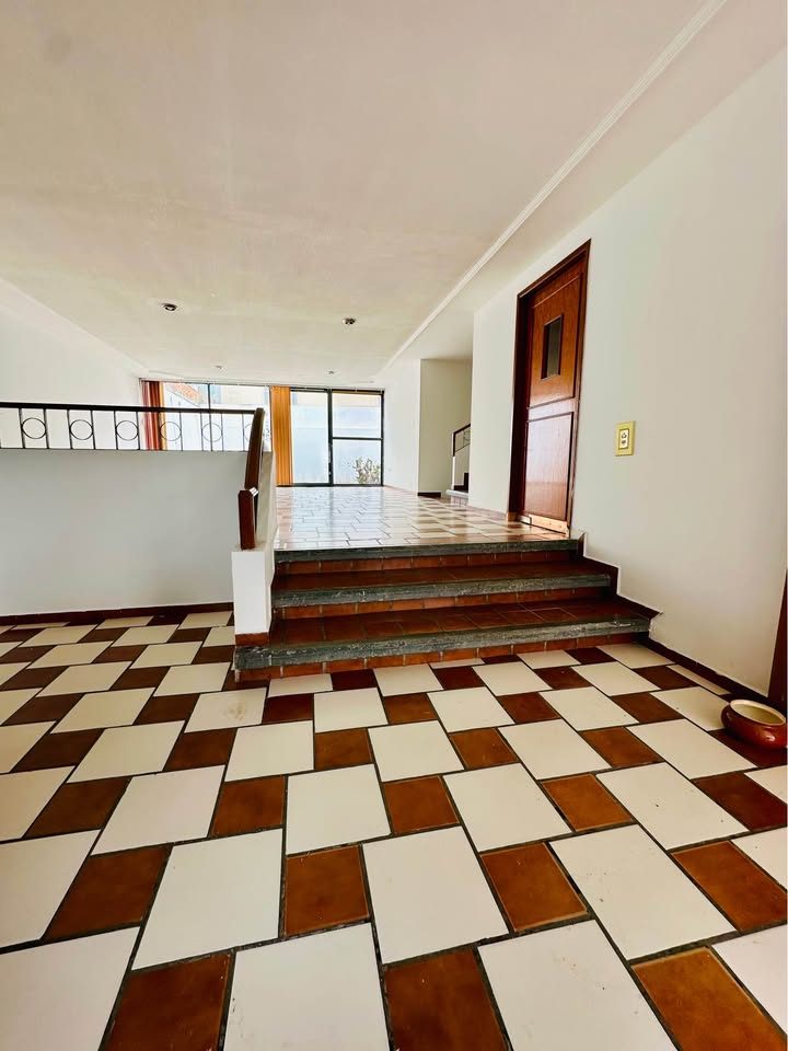 4 habitaciones 3,5 baños - Casa 2