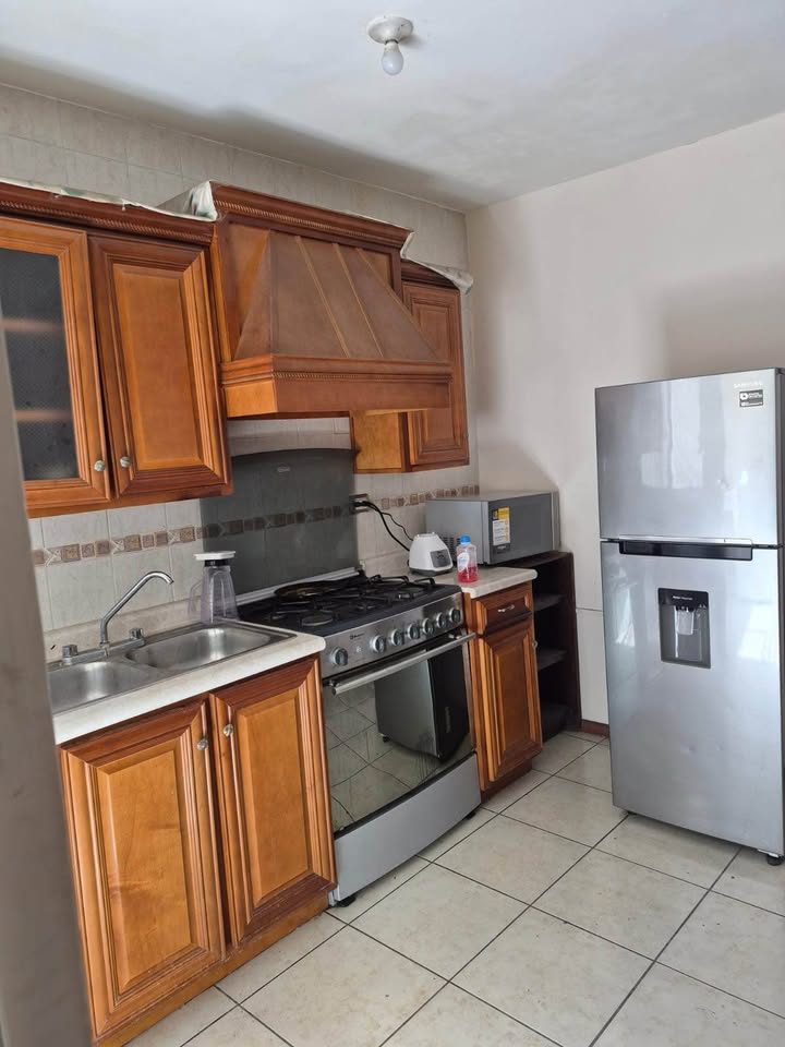 3 habitaciones 2,5 baños - Casa 2