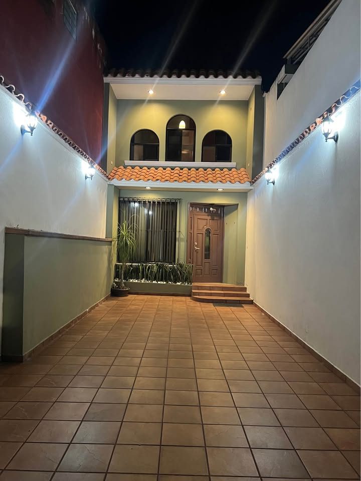 3 habitaciones 3 baños - Casa 3