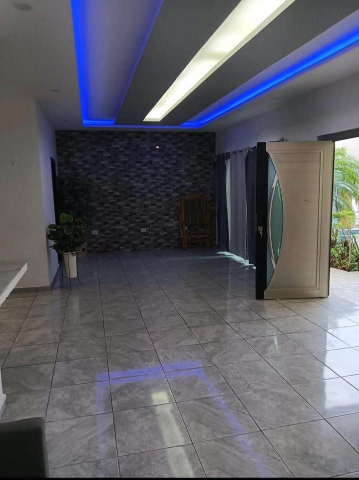 5 habitaciones 6 baños - Casa 2