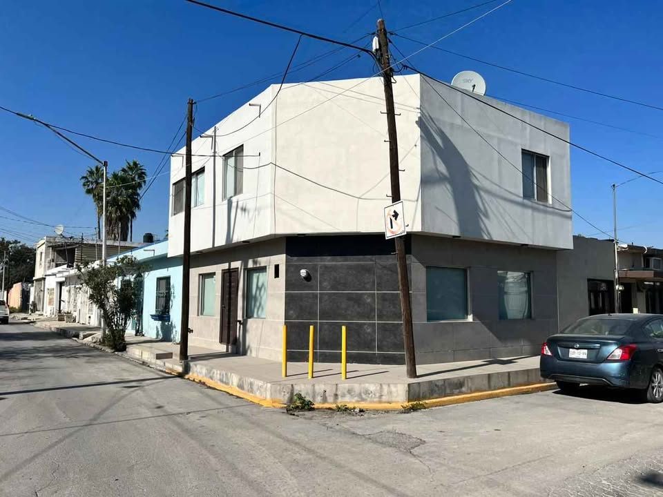 Oficina en renta · 140 m² · San Nicolás de los Garza 2