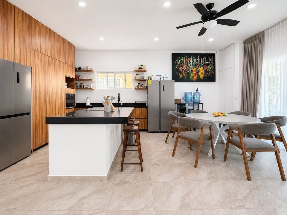 4 Beds 4 Baths House 3
