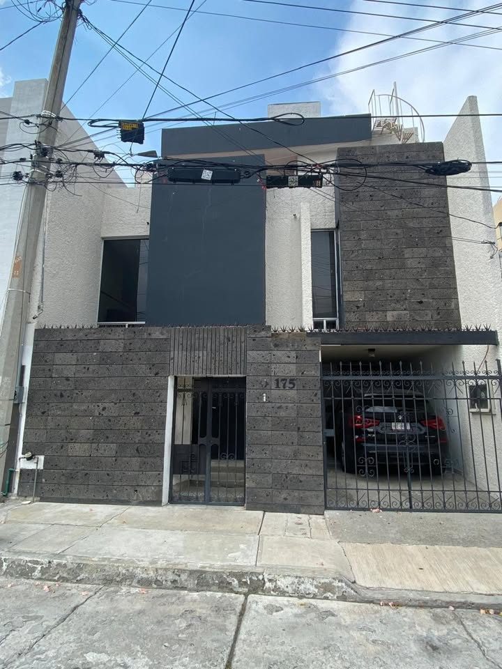 4 habitaciones 4 baños Casa 2