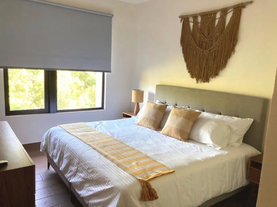 3 Beds 3 Baths Apartment 3