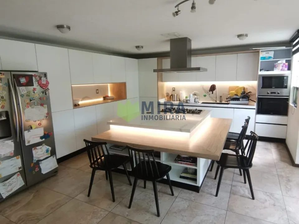 5 habitaciones 4 baños Casa 3