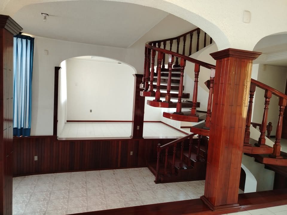 3 habitaciones 2.5 baños Casa 3