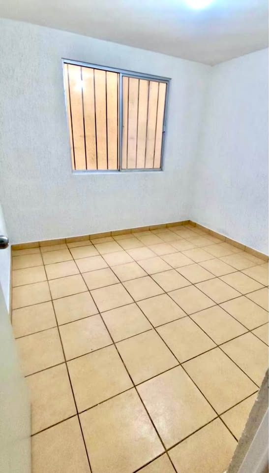 2 Beds 1 Bath - Apartment 3