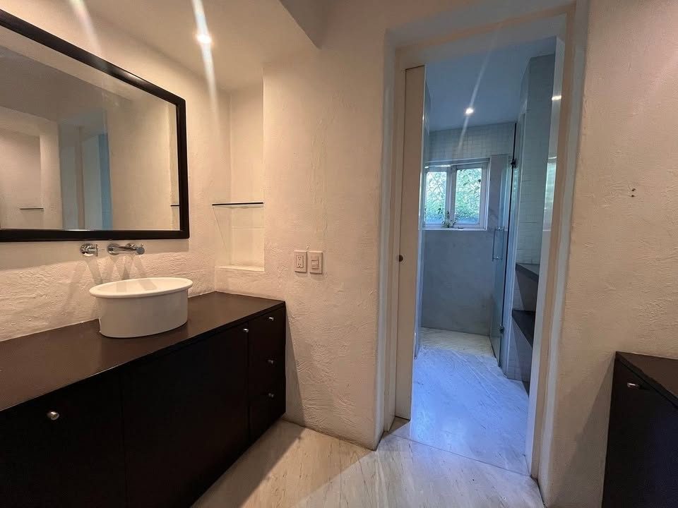 4 habitaciones 5 baños Casa 2