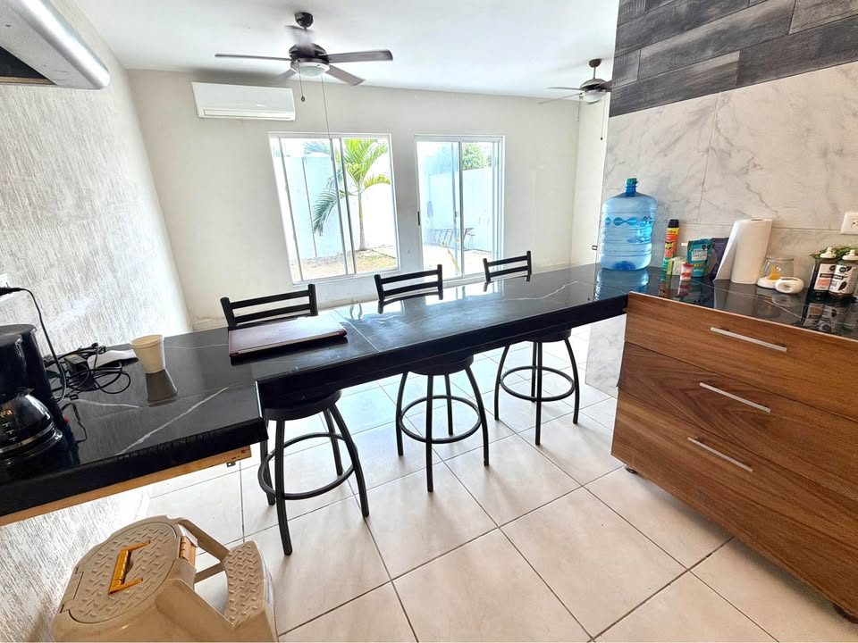 3 habitaciones 2,5 baños - Casa 2