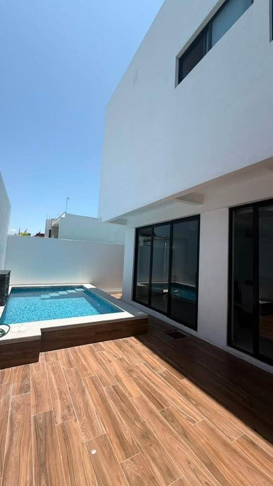 7 habitaciones 7 baños - Casa 2