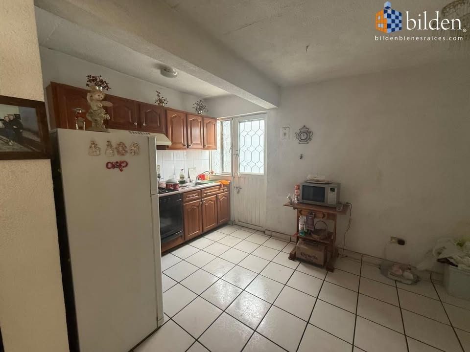 2 habitaciones 1 baño Casa 2