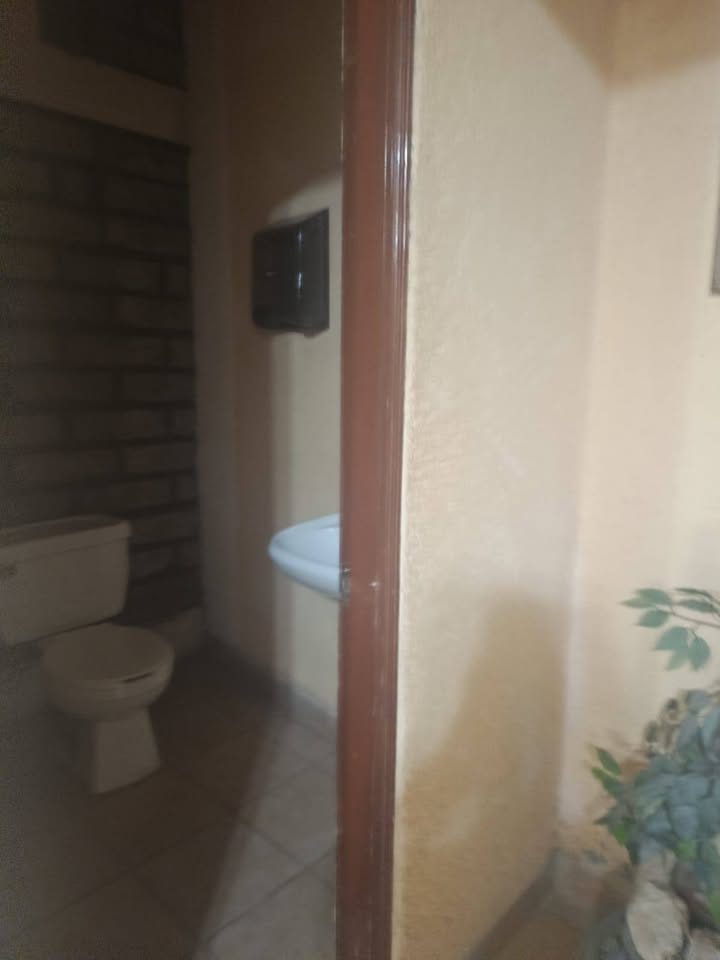 Renta de espacio para bodega o oficinas 3