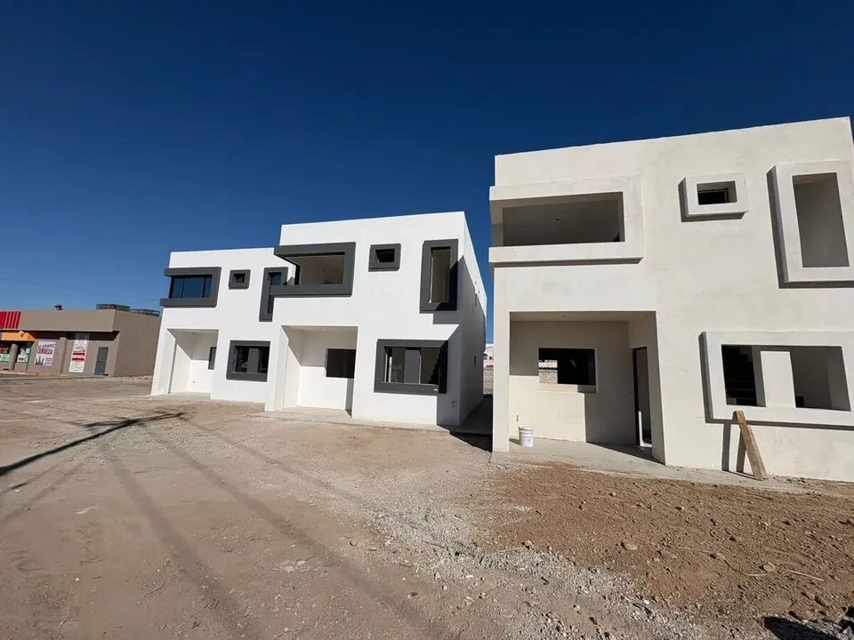 CASA NUEVA EN VENTA EN VILLA DEL PRADO CON TERRENO DE 224M2 2