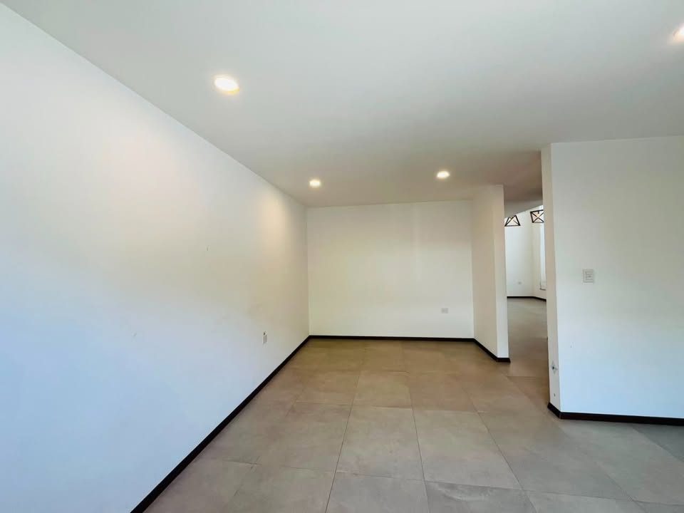 3 habitaciones 3.5 baños Casa 3