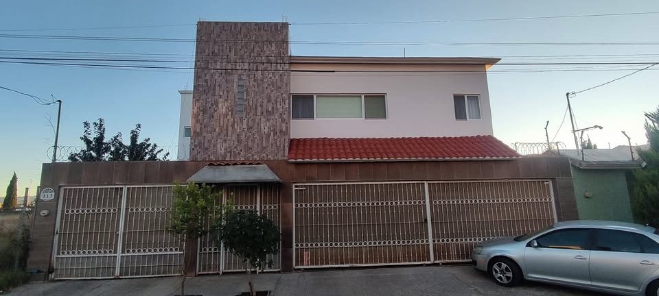 5 habitaciones 5 baños Casa 2