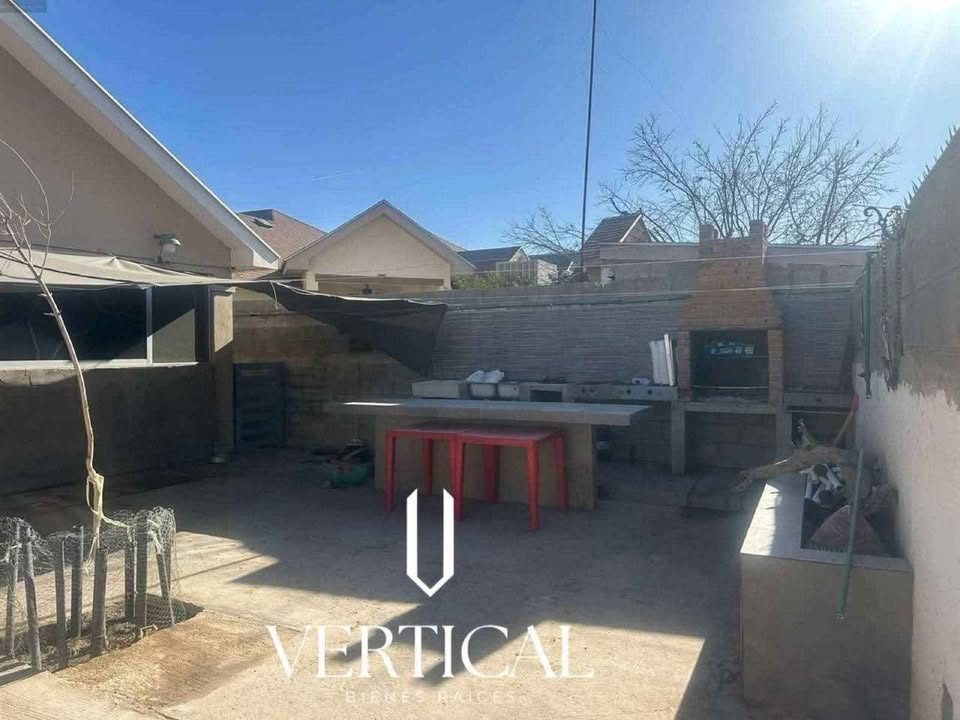 4 habitaciones 2 baños - Casa 3