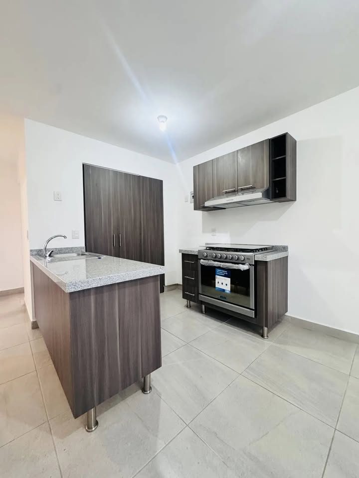 3 habitaciones 2 baños Departamento 2