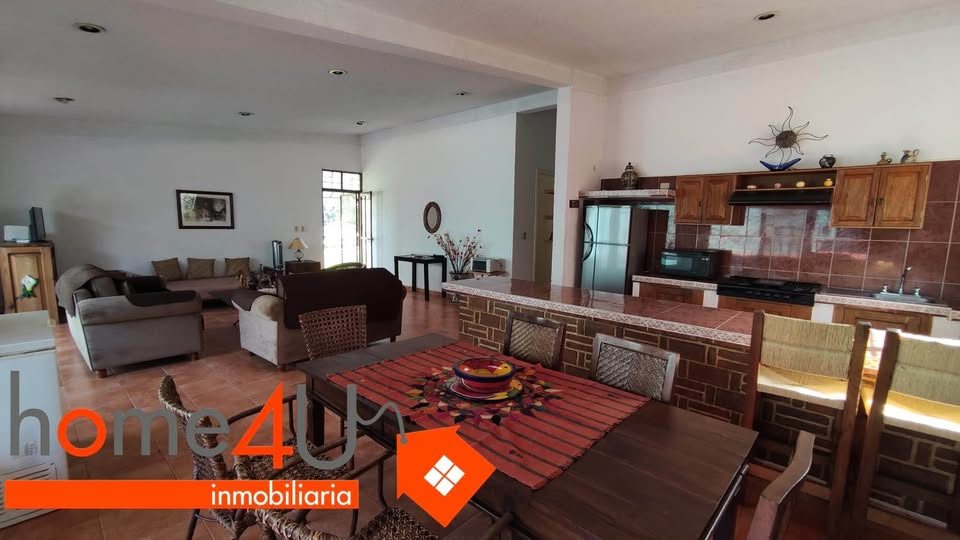 4 habitaciones 2 baños - Casa 3