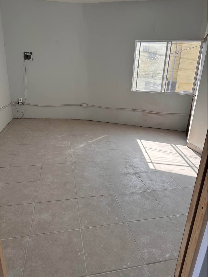 LOCAL EN RENTA CON TERRAZA | AV. LAZARO CARDENAS 2