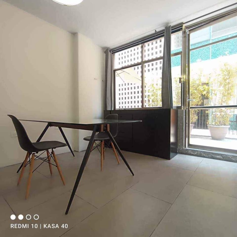 Espacio local en renta en zona centro 2
