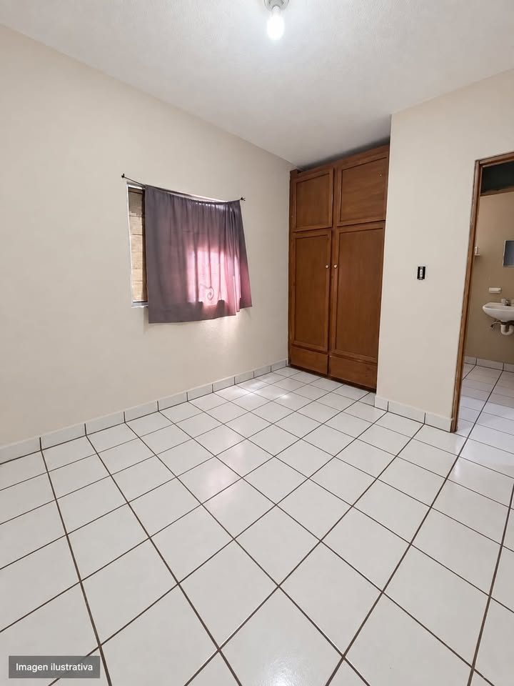 1 habitación 1 baño Casa 3