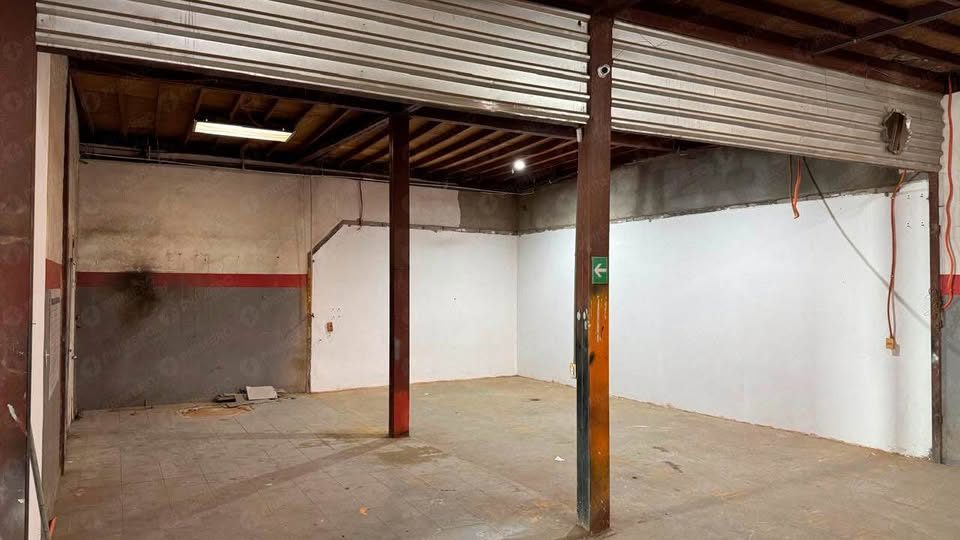 Bodega en renta en Jardín Dorado 3