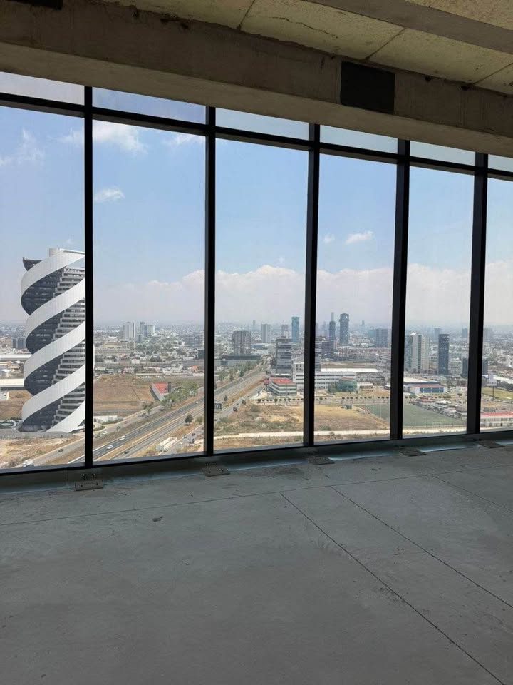 Oficina en renta · 141 m² · Lomas de Angelópolis 2