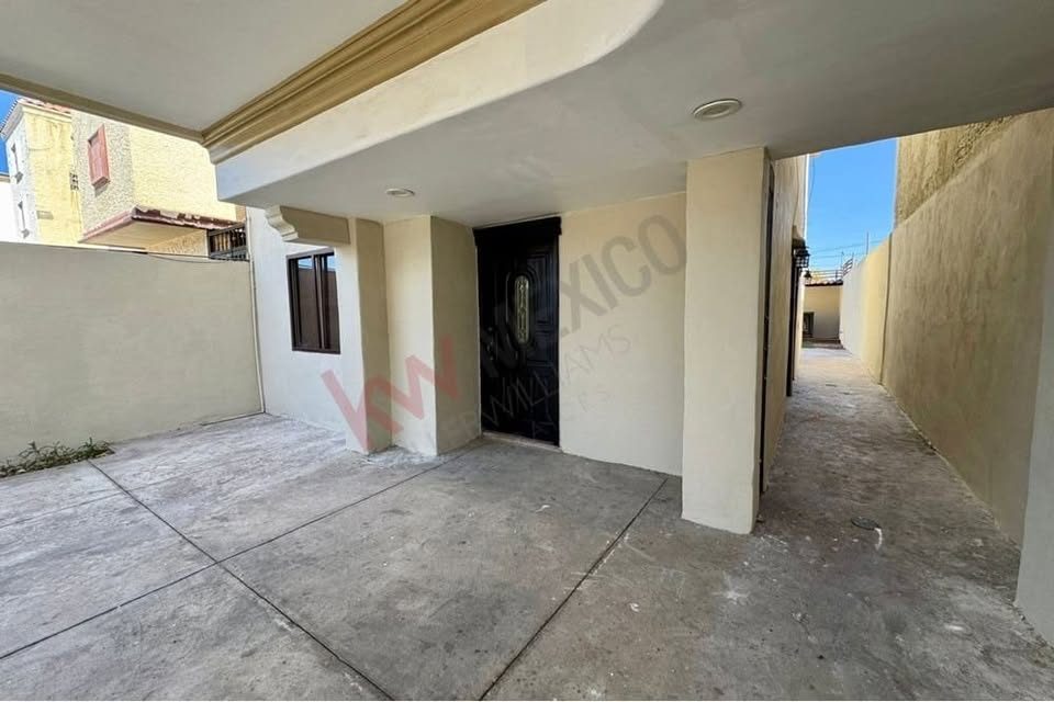4 habitaciones 3 baños Casa 2