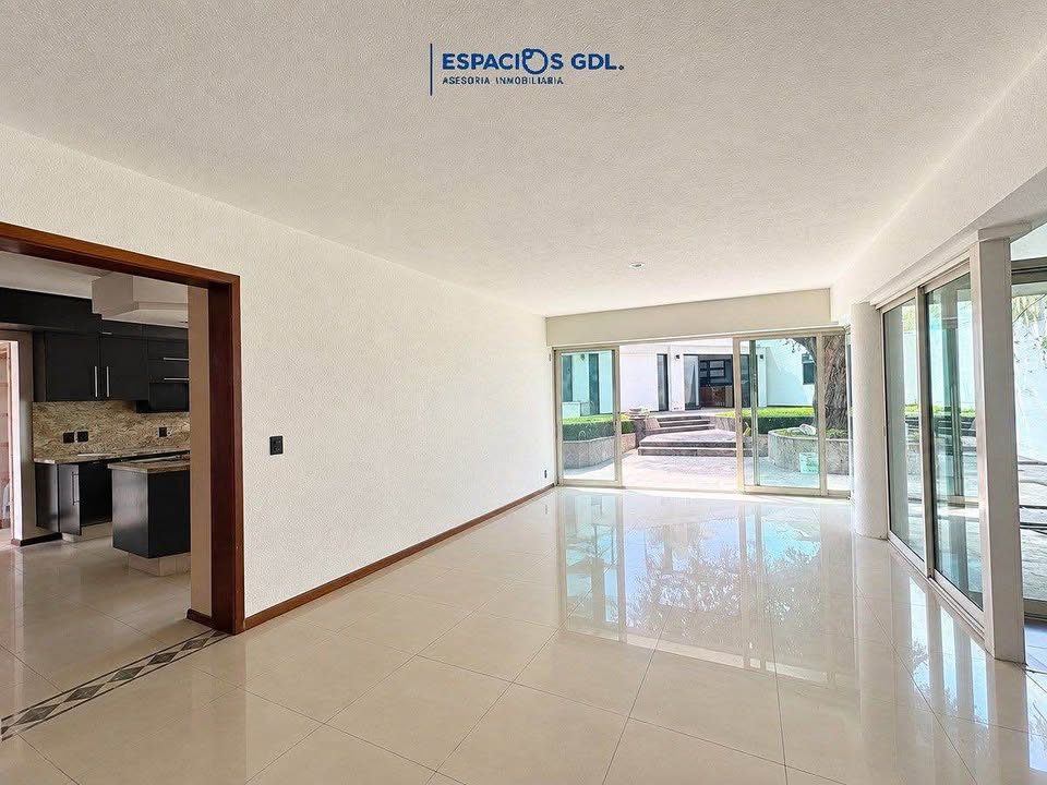 4 habitaciones 4,5 baños - Casa 2