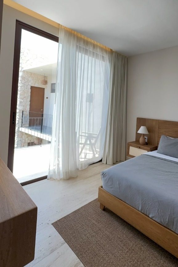 2 Beds 3 Baths Apartment 3