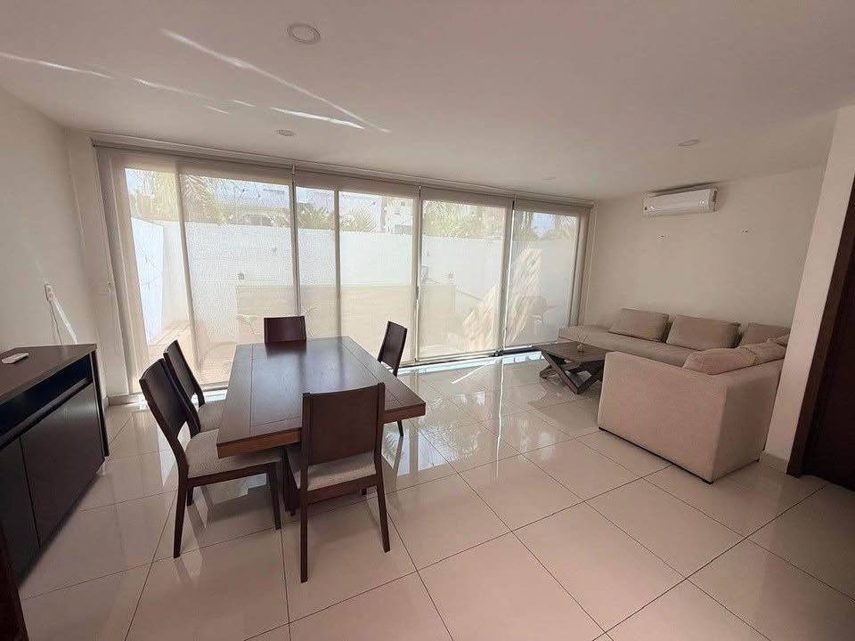 3 habitaciones 4 baños - Casa 2