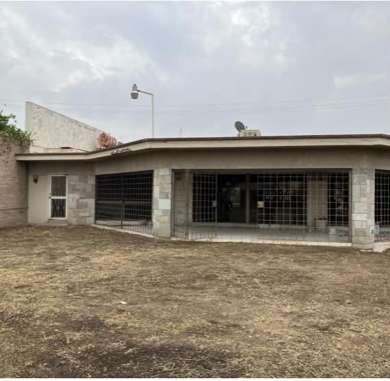 CASA DE OPORTUNIDAD EN VENTA EN TORREÓN JARDÍN 2