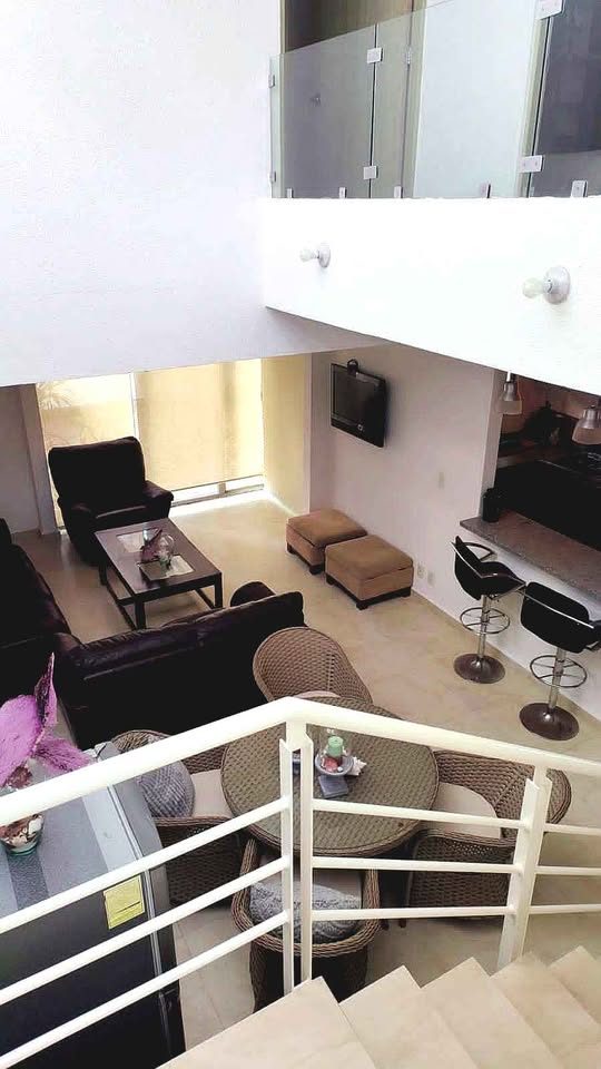 3 Beds 2.5 Baths - House 2