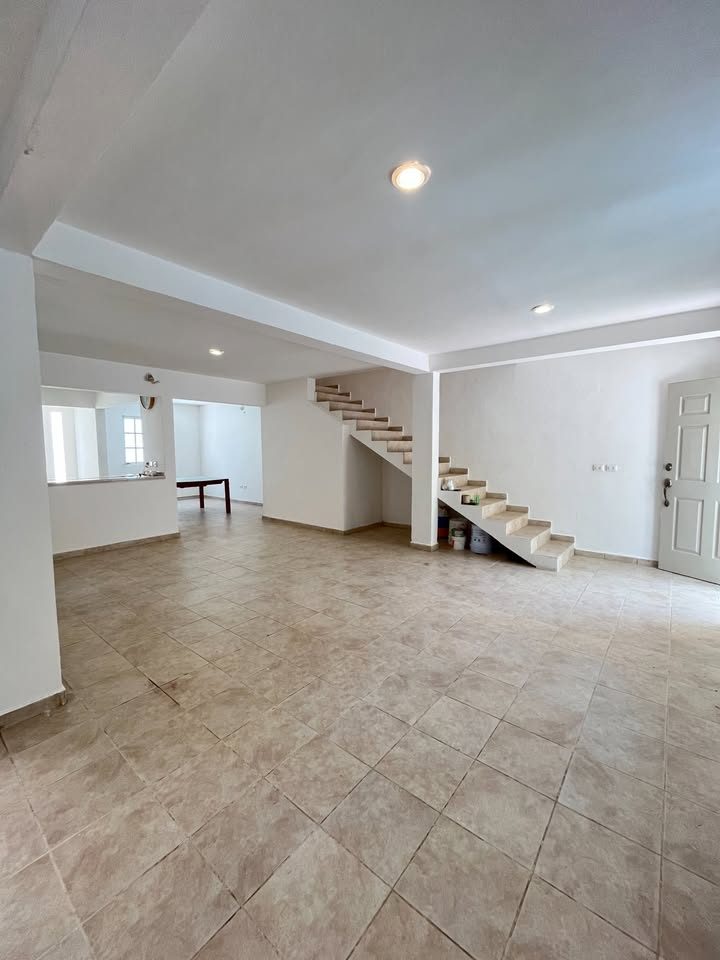 3 habitaciones 3.5 baños Casa 2