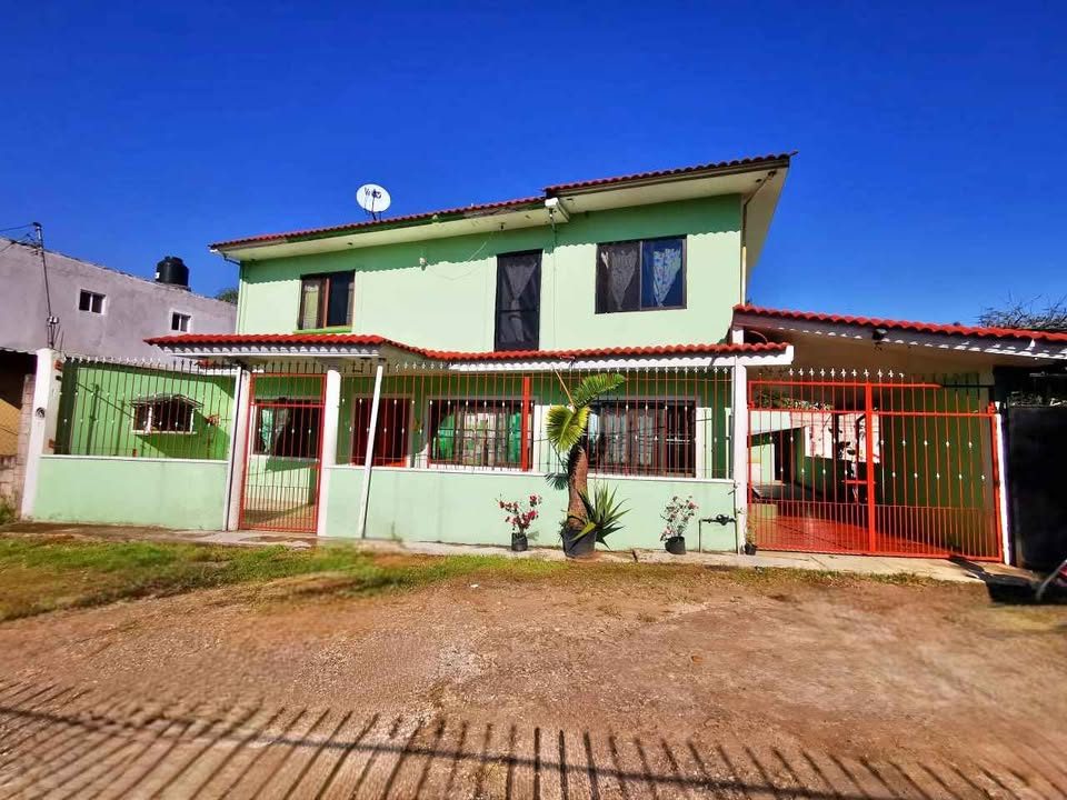 4 habitaciones 3 baños - Casa 2